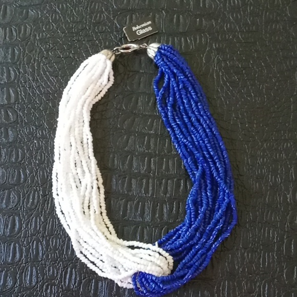 Bohemian glass blue and white beaded necklace - Picture 2 of 3